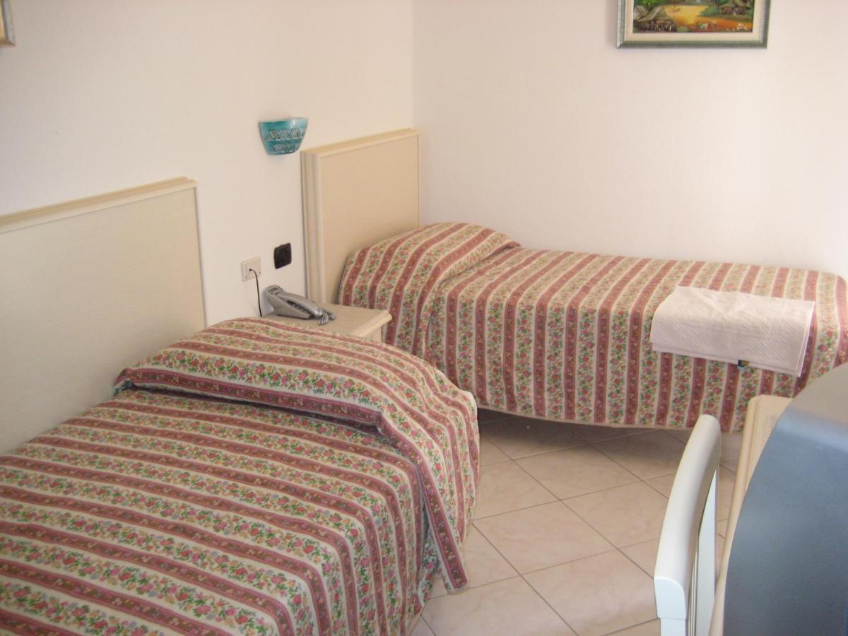 Scano Comfort Inn Santa Teresa Gallura Εξωτερικό φωτογραφία
