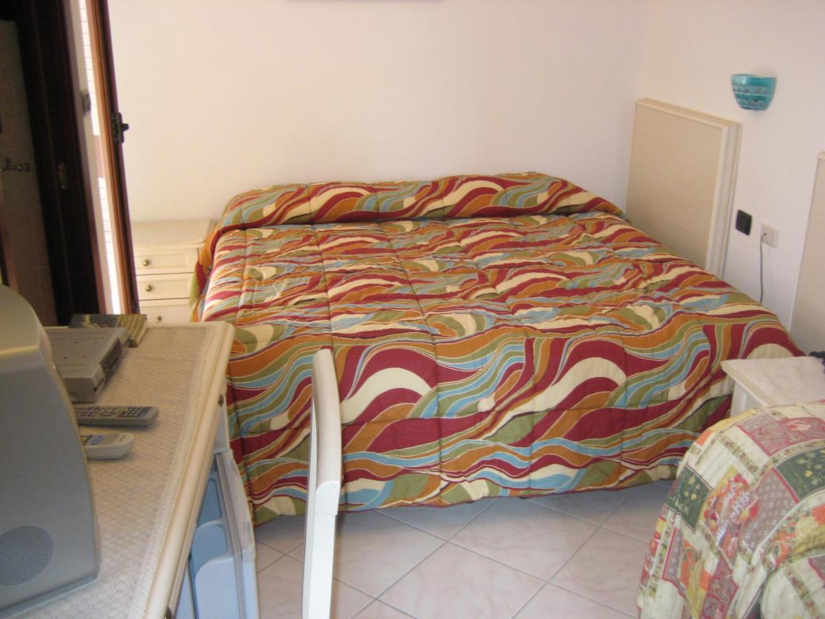 Scano Comfort Inn Santa Teresa Gallura Εξωτερικό φωτογραφία
