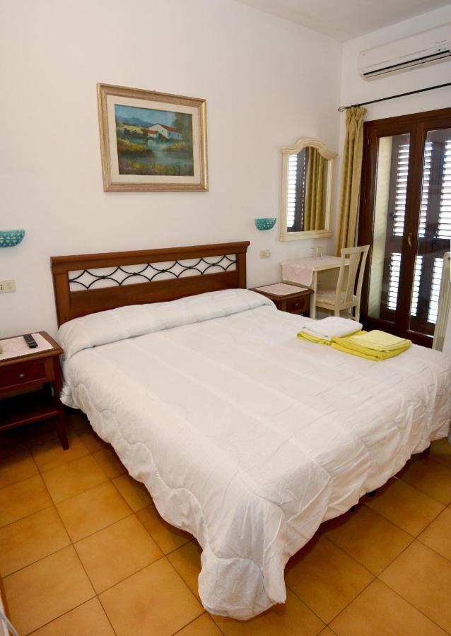 Scano Comfort Inn Santa Teresa Gallura Εξωτερικό φωτογραφία
