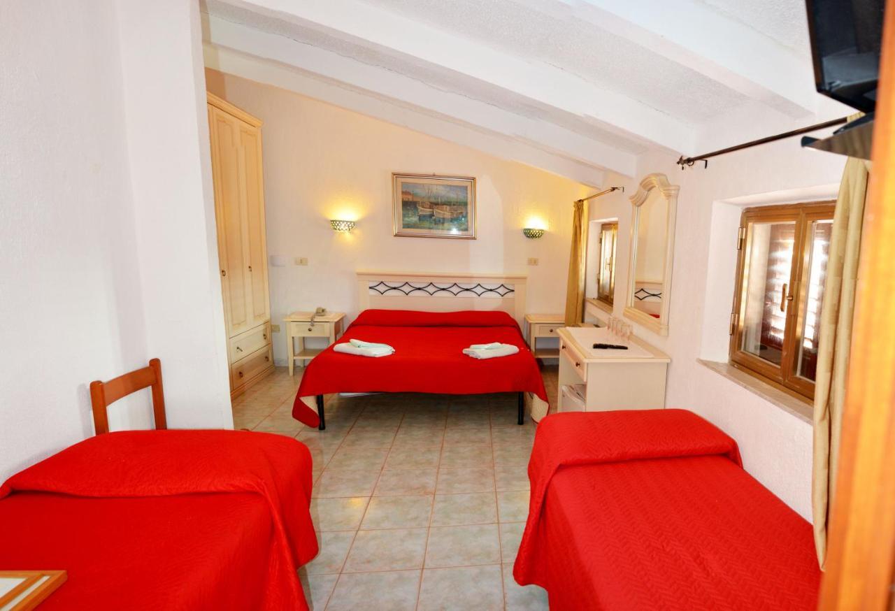Scano Comfort Inn Santa Teresa Gallura Εξωτερικό φωτογραφία