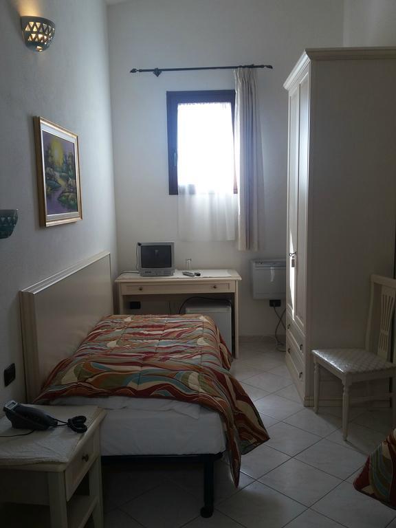 Scano Comfort Inn Santa Teresa Gallura Εξωτερικό φωτογραφία